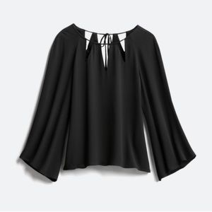 Gold ray, SAIMA keyhole blouse, nwt, large